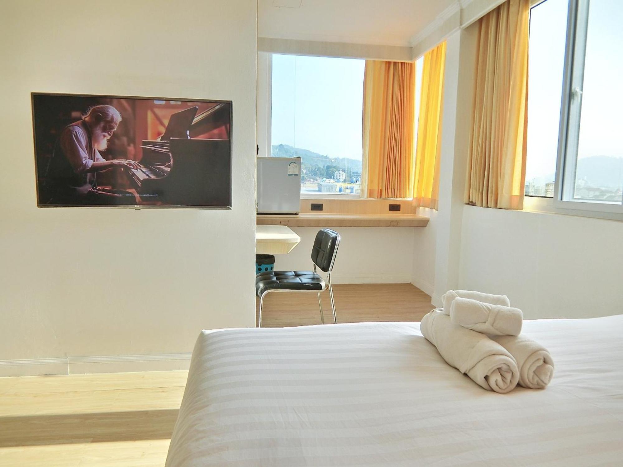 Sira Boutique Residence - Newly Renovated Patong Εξωτερικό φωτογραφία