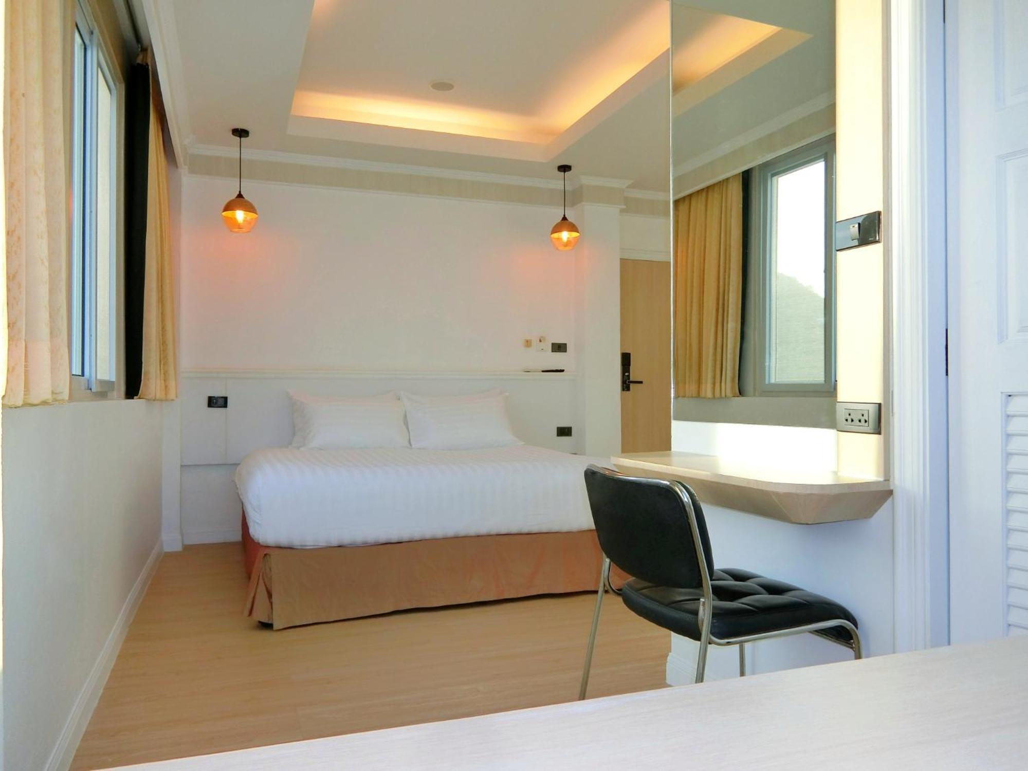 Sira Boutique Residence - Newly Renovated Patong Εξωτερικό φωτογραφία