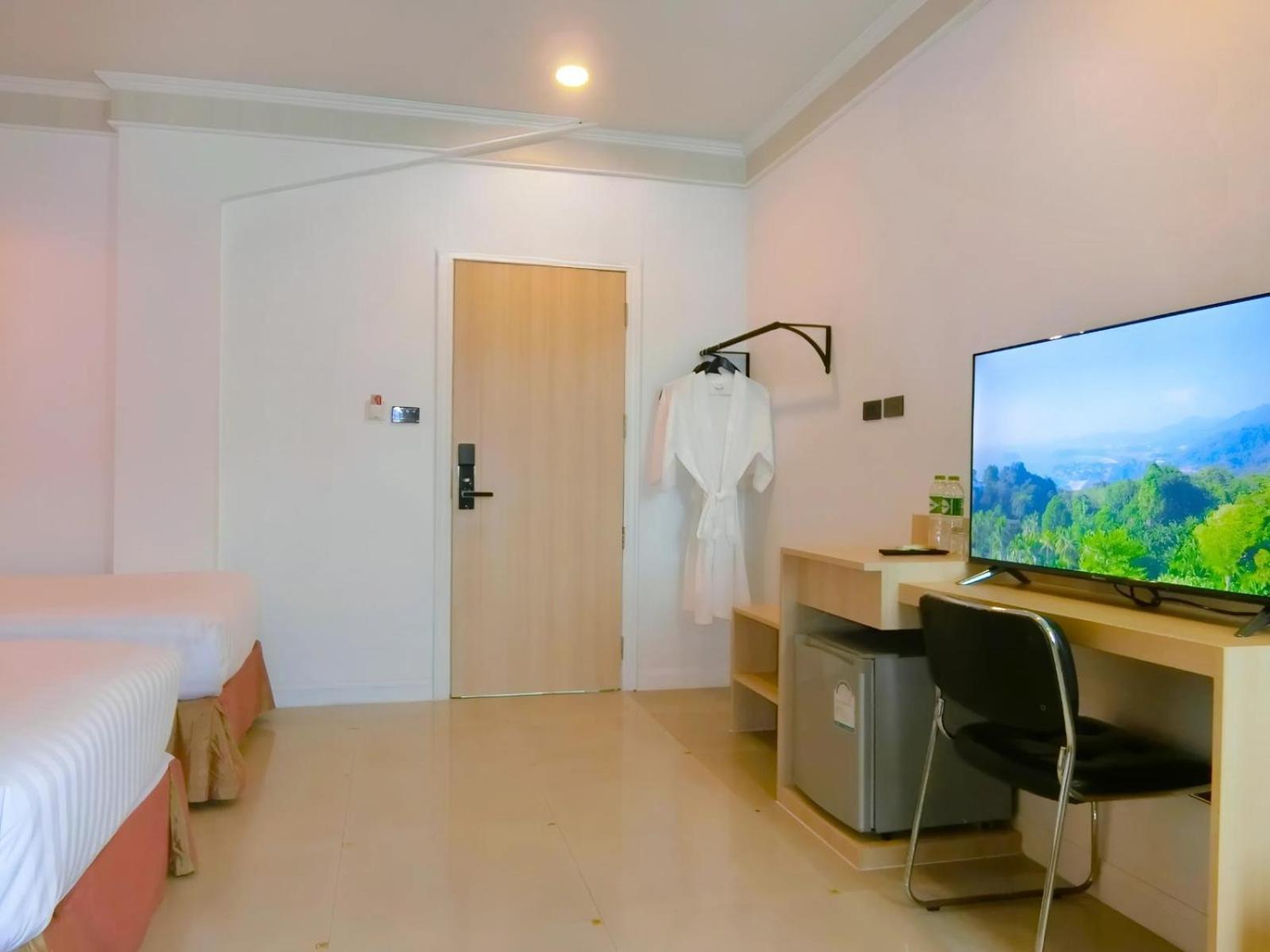Sira Boutique Residence - Newly Renovated Patong Εξωτερικό φωτογραφία