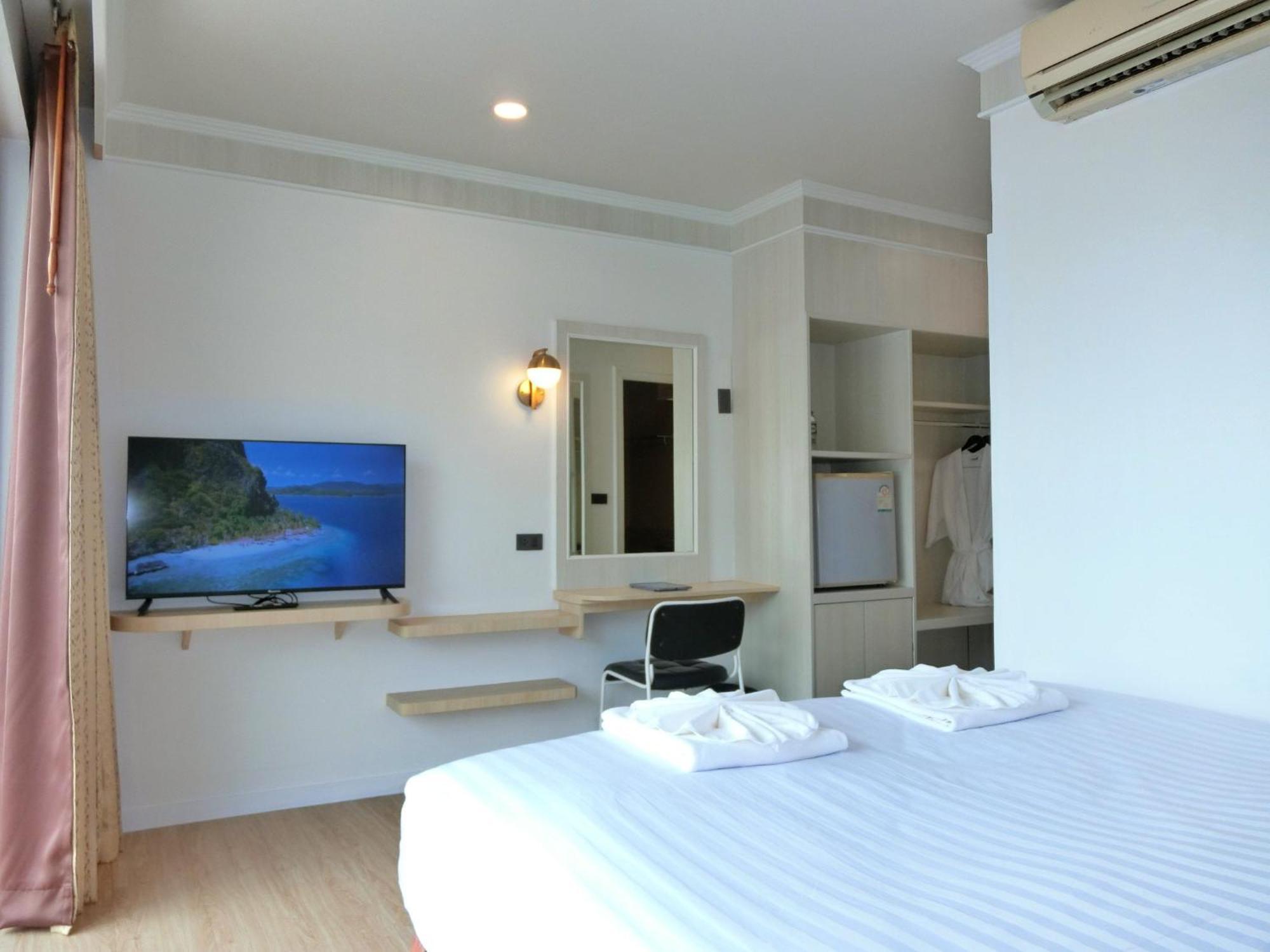 Sira Boutique Residence - Newly Renovated Patong Εξωτερικό φωτογραφία