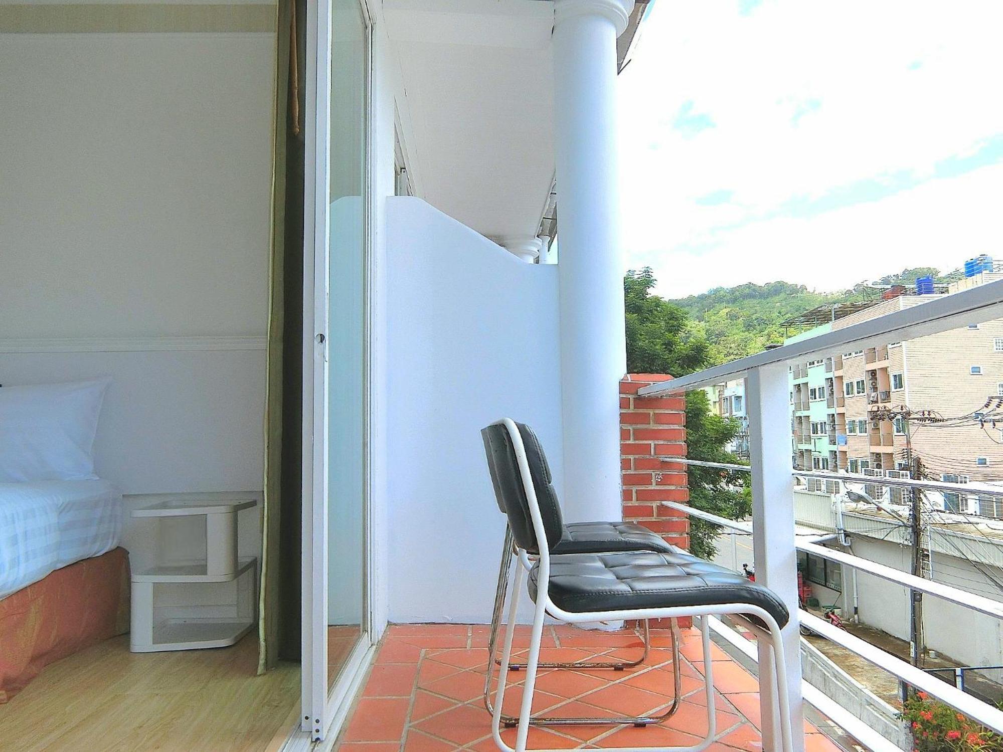 Sira Boutique Residence - Newly Renovated Patong Εξωτερικό φωτογραφία